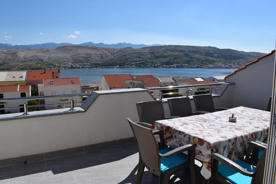 Apartmani Celjak Pag Town Luaran gambar
