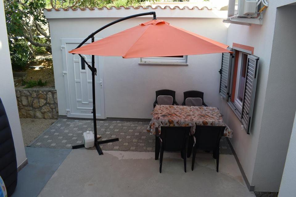Apartmani Celjak Pag Town Luaran gambar